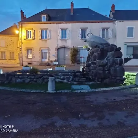 Ferienwohnung Le Gite De La Fontaine Chiddes Exterior foto
